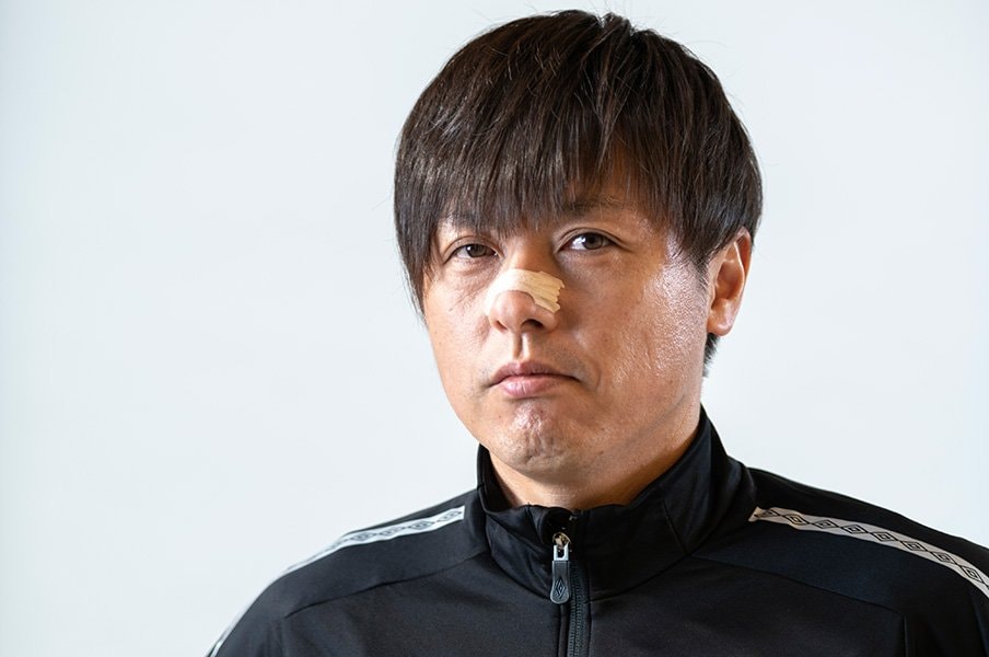 <40歳になっても変わらない哲学と習慣>遠藤保仁「これからも自分らしく“健康第一”で」<Number Web> photograph by Takuya Sugiyama