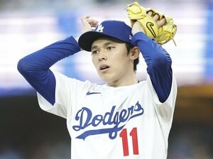 ロバーツ監督「ロウキは自己流だったから」ドジャースの奇跡…佐々木朗希を復活させたのは、プロ経験なし“30歳の投手オタク”だった「ロッテ時代から動画を見ていた」