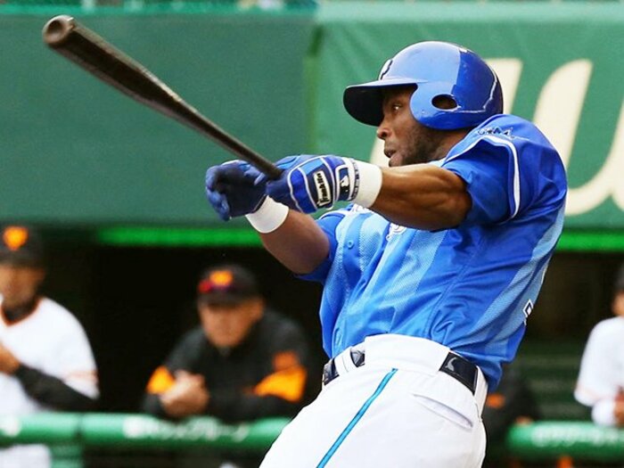 オープン戦のデータは縁起物である。巨人、ロッテ、オリックスが優位?<Number Web> photograph by Kyodo News