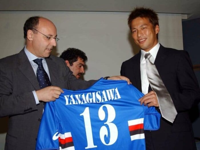 中村俊輔はサンプドリアに入るはずだった？ 名波浩や柳沢敦獲得の敏腕は今やインテル復活の立役者 ＜新たな日本人発掘目指すSDも＞＜Number Web＞ photograph by AFLO