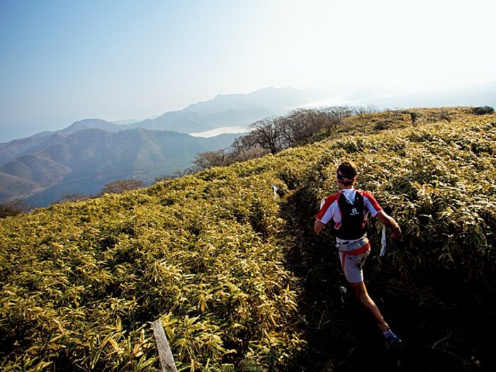<トレイルランナー連続インタビュー> 山を走ることが人生について教えてくれたこと。<Number Web> photograph by Sho Fujimaki