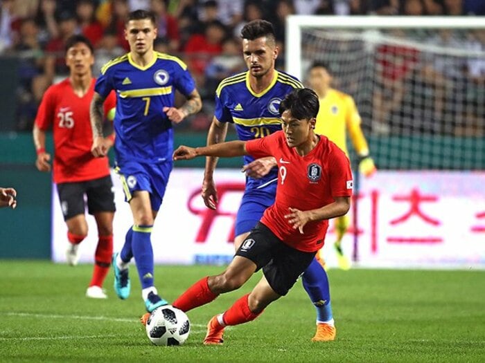 “韓国のメッシ”は代表入りしたが……。日韓の現状が恐ろしく似る背景とは。＜Number Web＞ photograph by Getty Images