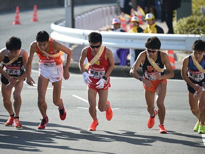 箱根駅伝、リタイアしたエースは何を語るか「もういいからやめなさいと」「神さまからの天罰じゃないか」…<Number Web> photograph by AFLO SPORT