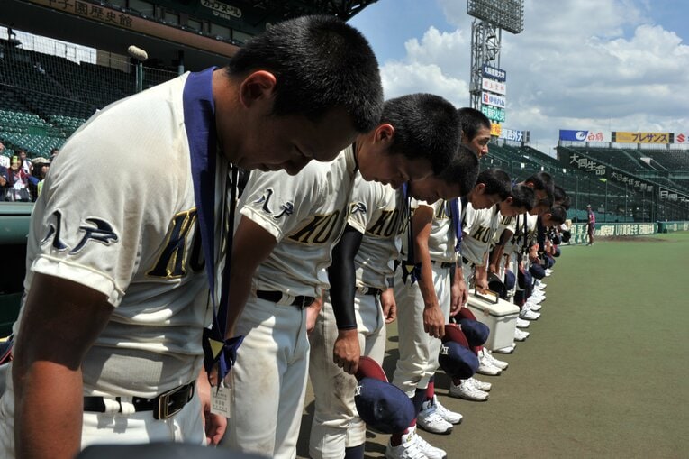 2012年夏の甲子園　©BUNGEISHUNJU