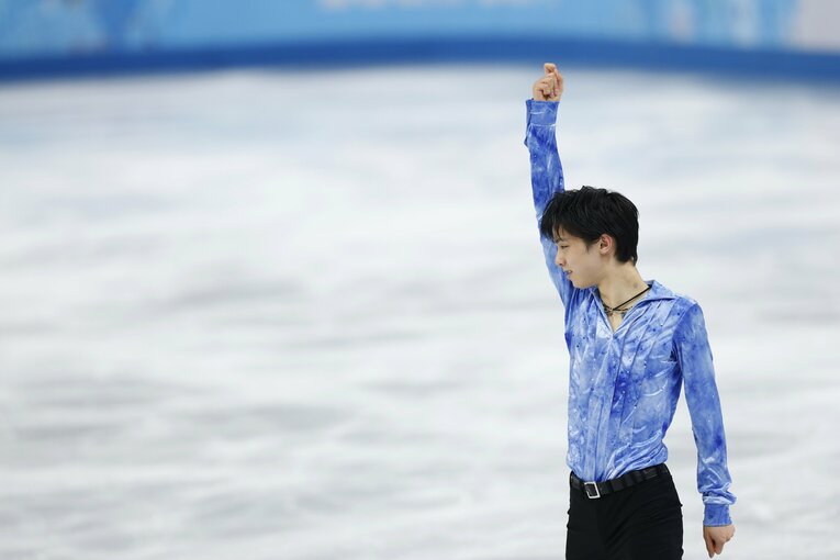 フェルナンデスが印象に残っているプログラムとして挙げた「パリの散歩道」（ソチ五輪SPの演技）　©JMPA