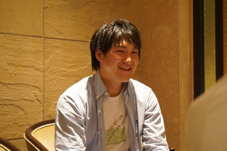 当時を回想する渡辺郁也さん。現在は30歳に ©Number Web