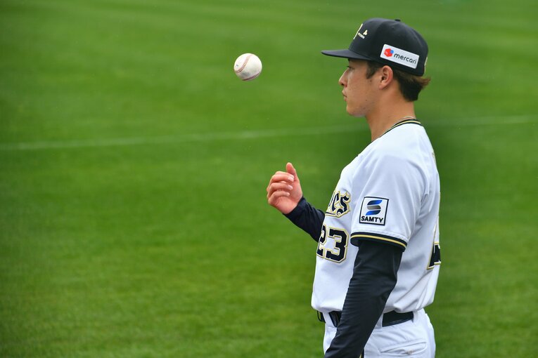 オリックスキャンプで奮闘する吉田輝星　©Hideki Sugiyama