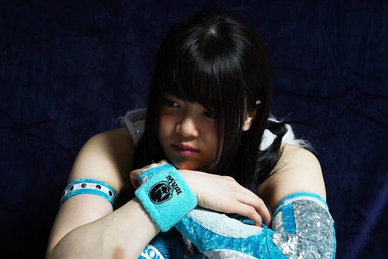 赤いベルトを極めた女・岩谷麻優の10年以上遅れた“結婚引退プラン” 「プロレスは天職。生きている感じがする」(4)