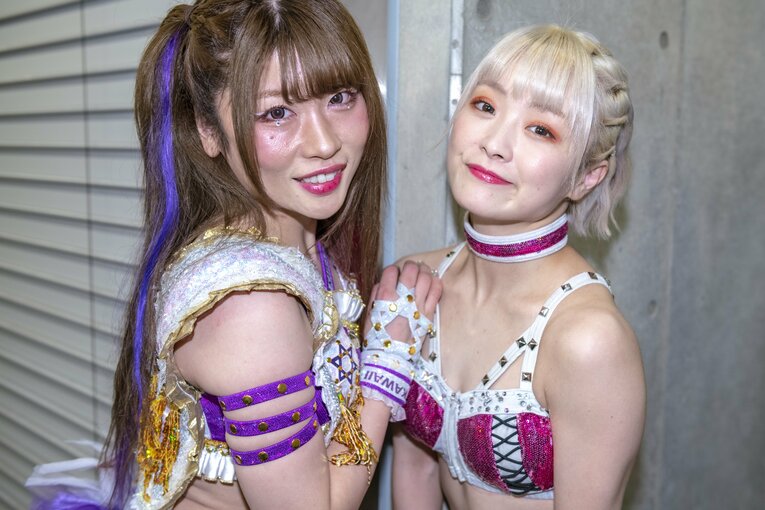 「かけがえのない存在、かな」ついにタッグ再結成、中野たむ＆なつぽいは息が合わないから強い？「譲り合ったらウチらじゃない」《Wグラビア対談》(49)