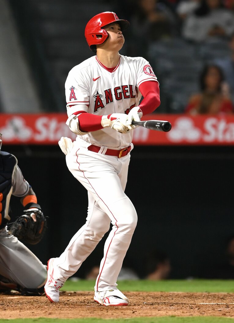 45号を放った大谷　©Getty Images