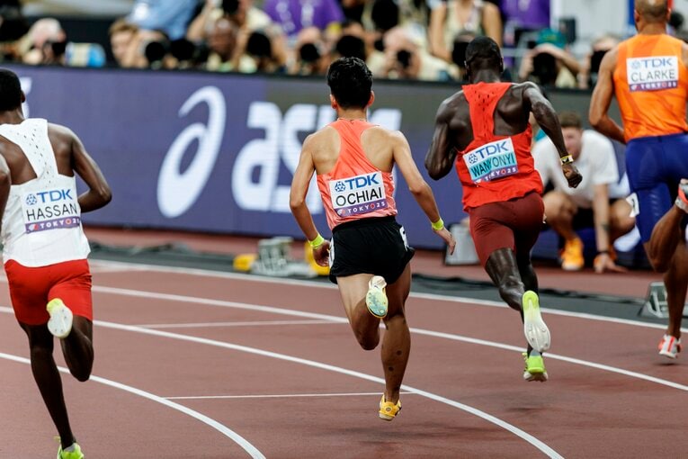東京世界陸上、落合は800m予選をワニョニと同組で走った　©Kiichi Matsumoto