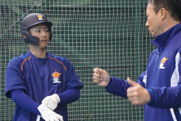 星稜の室内練習場　©Kei Nakamura