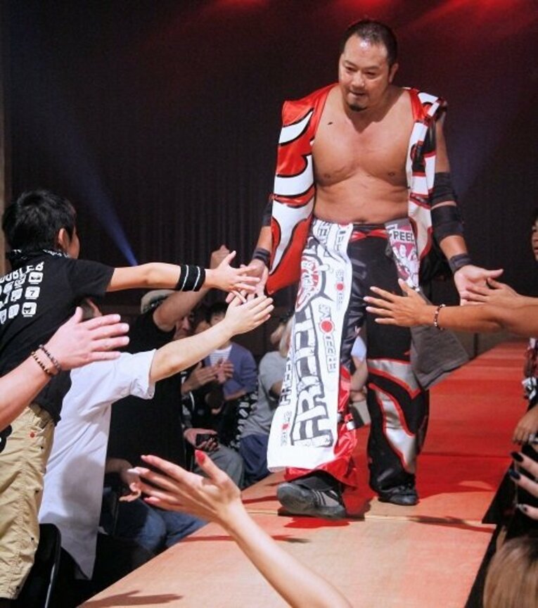 横浜ファンが作ったデスマッチ団体。FREEDOMSの夢は“聖地”ハマスタ。(3)