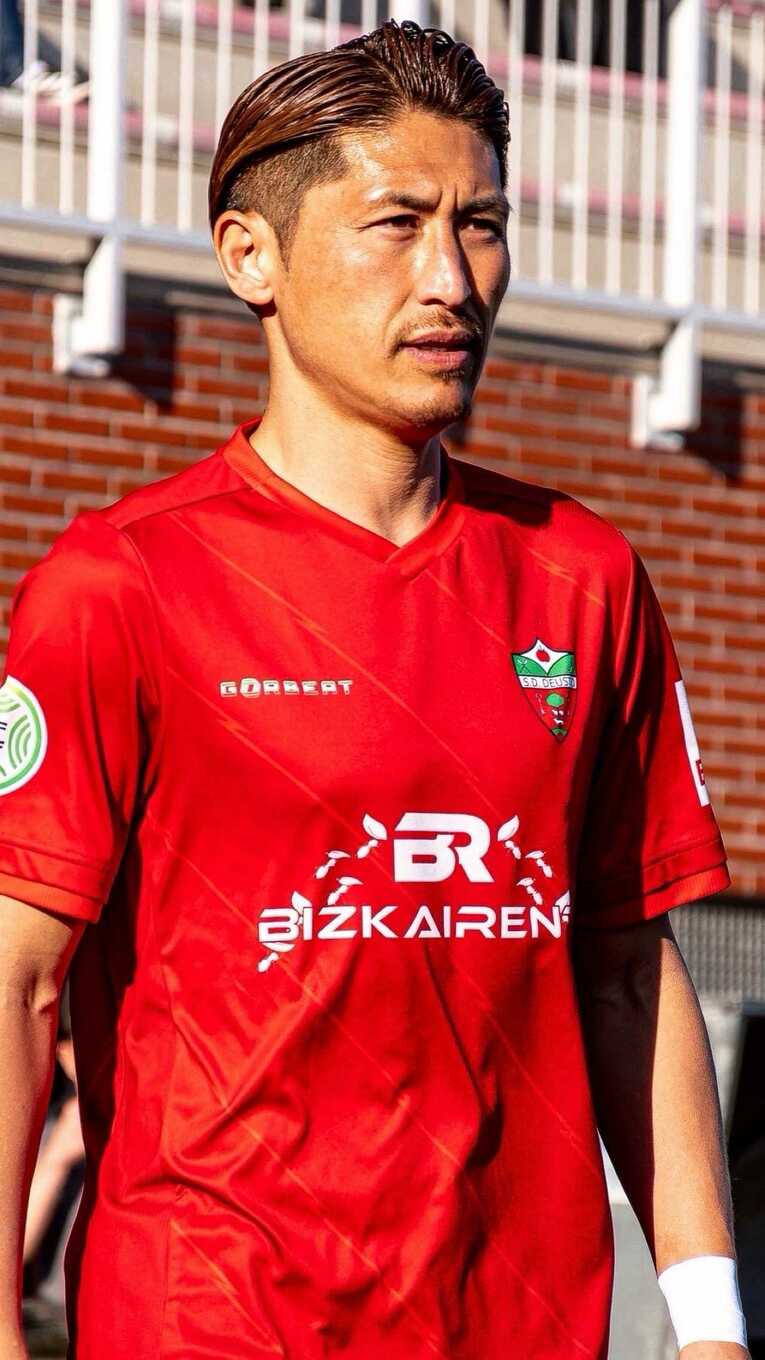 デウストでプレーする丹羽選手（2025₋2026シーズン）　©本人提供