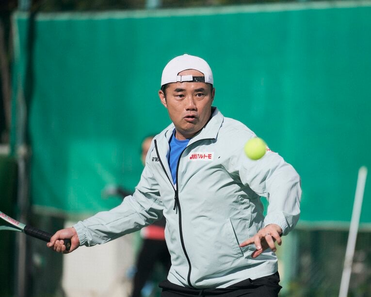 帽子の付け方は往年のスタイルのまま　©Yuki Suenaga