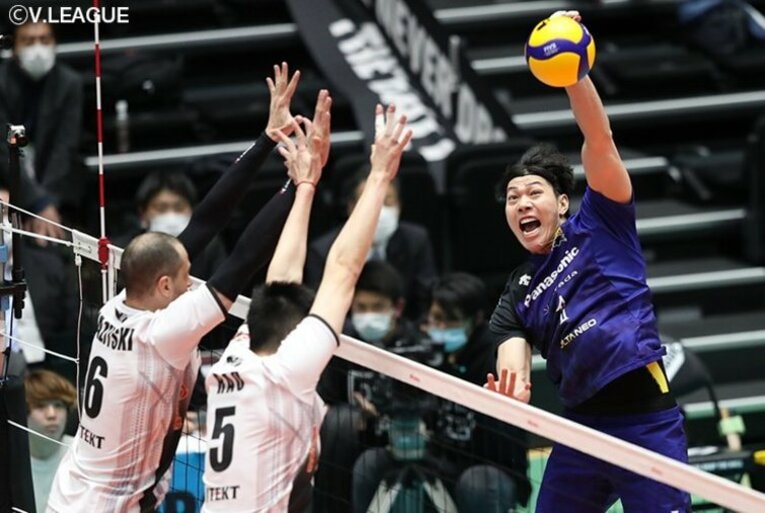 西田有志のサービスエースの裏に。ジェイテクト悲願のVリーグ初優勝。(6) ／ photograph by V.LEAGUE