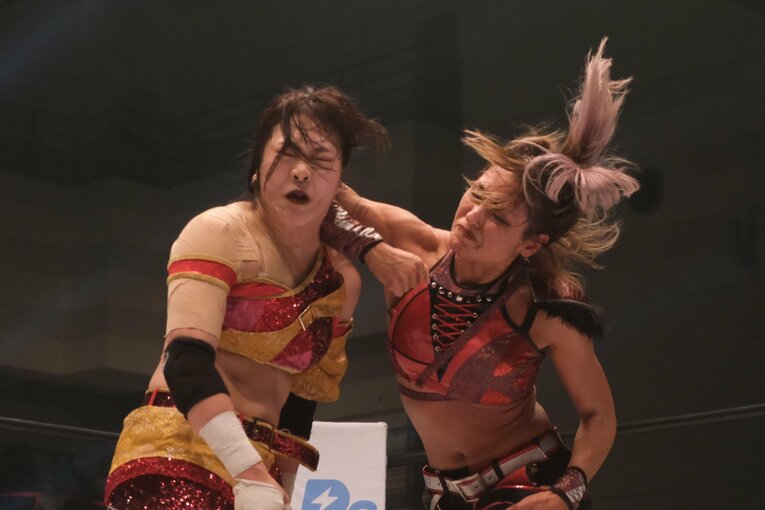 殴り続けた鈴季すず、抱きしめたジュリア…スターダムリーグ戦“最大のカード”は何を残したか？「本当の姉妹」「憎しみは晴れた」(66)