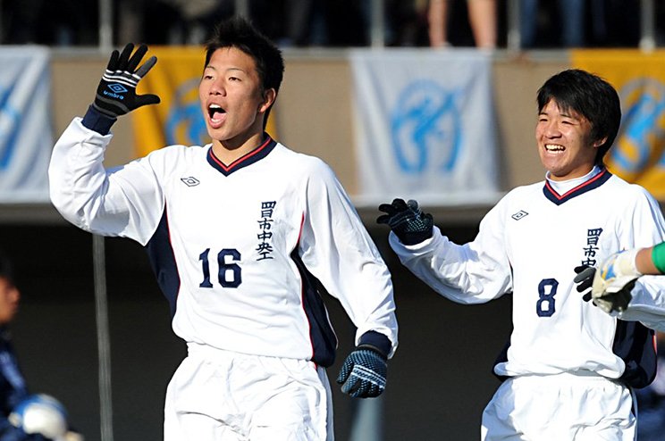 素朴な疑問 高校サッカー決勝進出 優秀選手 プロで活躍 誰がいる 過去10年 柴崎や宮市 浅野に染野 2 4 高校サッカー Number Web ナンバー