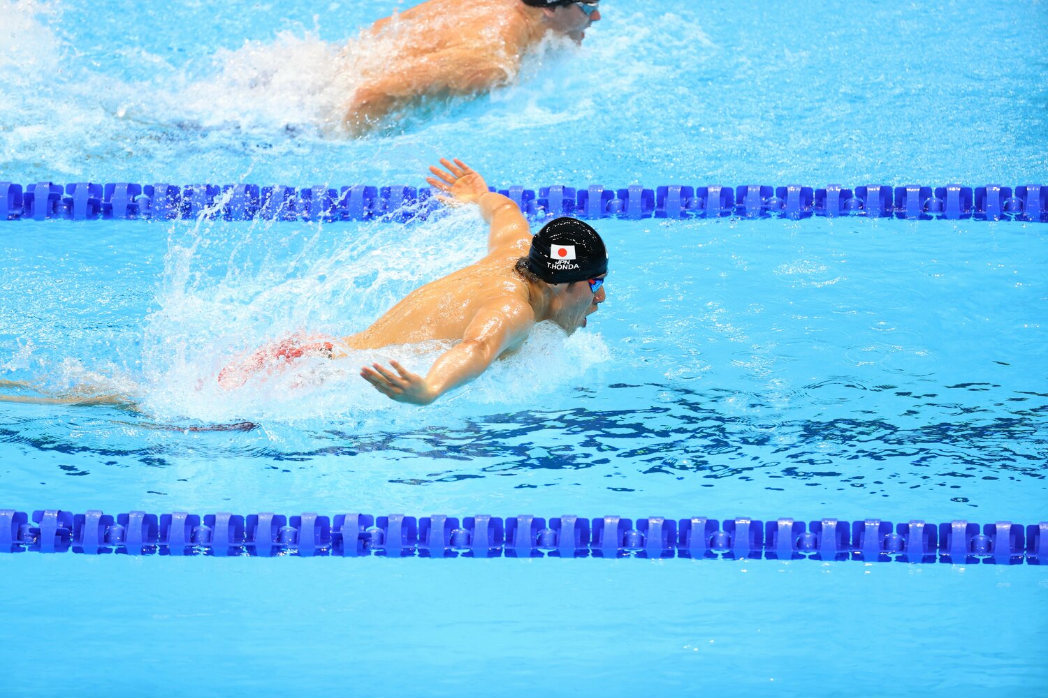 200mバタフライで銀メダルを獲得した本多灯　©︎Takuya Mastunaga/JMPA