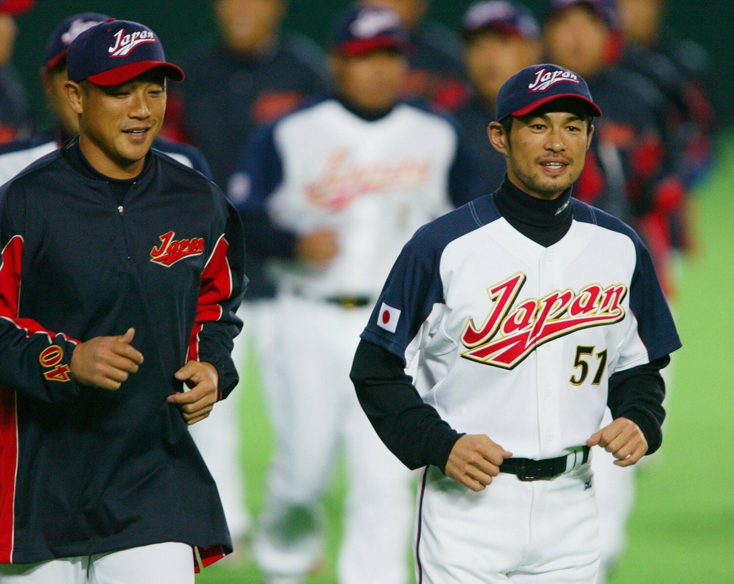 優勝した2006年のWBC。メジャー組は野手がイチロー(マリナーズ)、投手が大塚晶則(レンジャーズ)の1人ずつだった ©JIJI PRESS