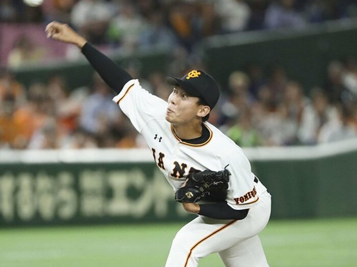 巨人・畠世周にもっと修羅場を!CS3位争いの鍵となる24歳右腕。<Number Web> photograph by Kyodo News