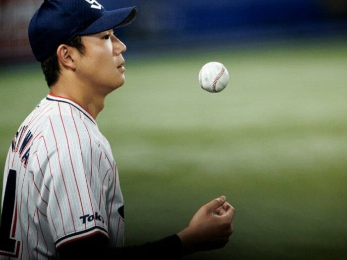 「右肘手術の選択肢」「復帰直前のケガ」ヤクルト・奥川恭伸が多くを語らなかった“空白の2年間”の真実「結果で見返したいと思い続けて…」<Number Web> photograph by Kiichi Matsumoto