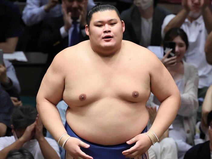 大相撲“最速優勝”のウラで…師匠（元稀勢の里）が苦言「豊昇龍に3回、同じ負け方」大の里23歳とは何者なのか？「三敗の優勝でいいと思うなよ（笑）」＜Number Web＞ photograph by JIJI PRESS