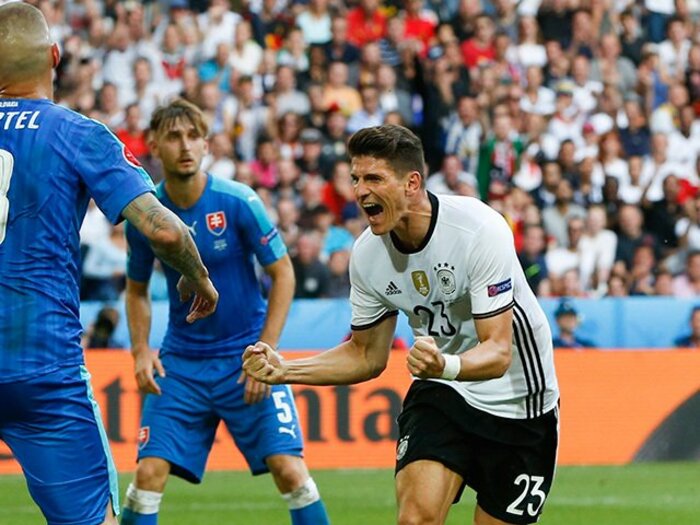 ハリルホジッチのEURO決勝T談義。「今大会にビッグチームはいない」＜Number Web＞ photograph by AFLO