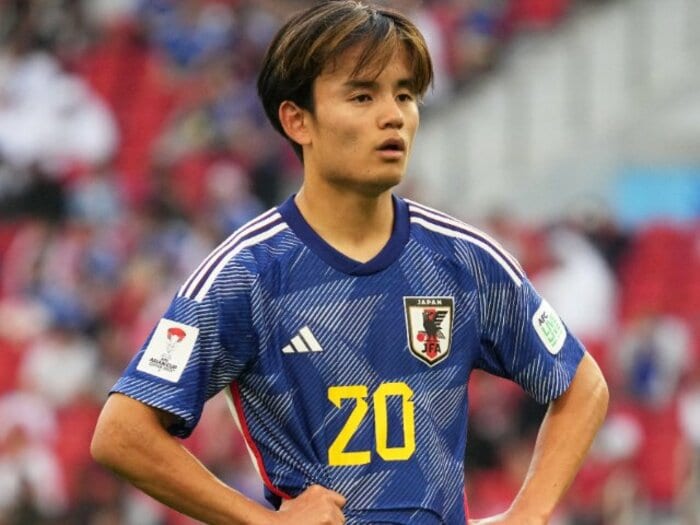 仲間が証言する久保建英22歳の「新世代ムードメーカー」な現在…意外な選手が見せた“アニキぶり”も「TVには映らない」素顔の日本代表<Number Web> photograph by Getty Images