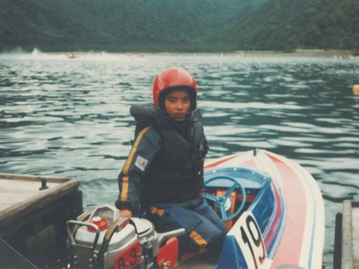 「夏休みのある朝、母が消えた」父の暴力と貧乏生活…“ボートレース界のグレートマザー”日高逸子60歳が過ごした壮絶な幼少期＜Number Web＞ photograph by Itsuko Hidaka