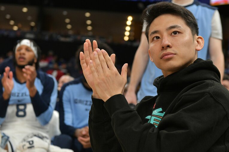 Number1115号でのインタビューを振り返った河村勇輝　©AP/AFLO