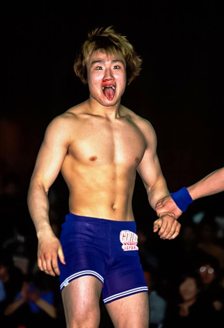 2001年、コンバットレスリング69kg級で優勝した当時の写真。ヤンチャなキャラクターは今も変わらない