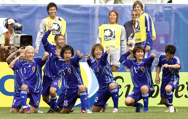 2007年U-20W杯で見せたゴール後のパフォーマンスなど、明るいキャラクターが揃っていた「調子乗り世代」　©︎Snspix/AFLO