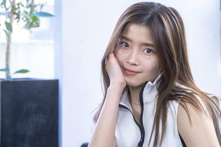 大ブームから2年…加藤ひなたが語る「宅トレYouTubeに起きている変化」とは？ 実体験が生んだ“胸が揺れないスポブラ”への思いも聞いてみた(28)