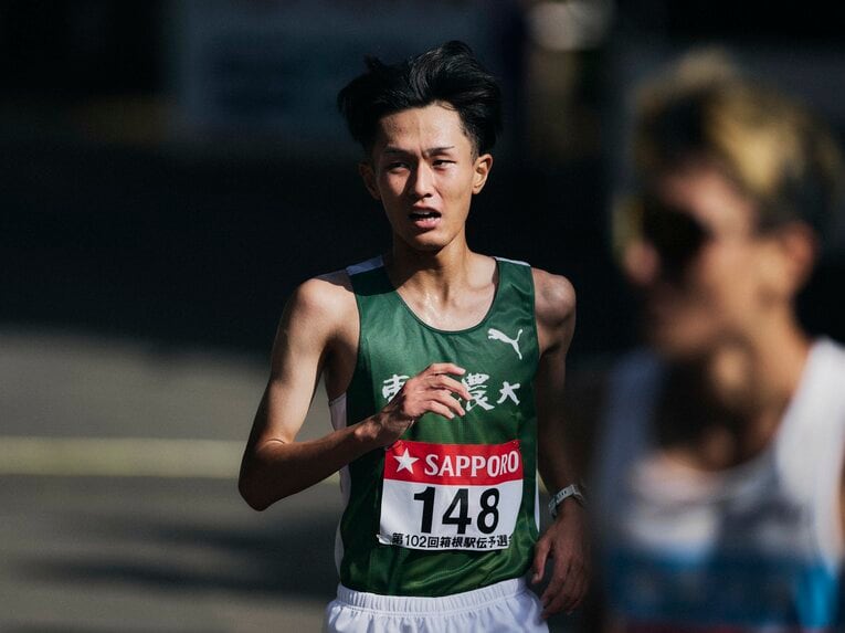 2年前の予選会では1年生ながら日本人トップにはいった前田和摩。今回は「まだ30%」の調子でもチームトップの好走　©Yuki Suenaga