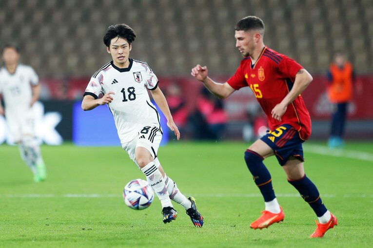 W杯前に日本人カメラマンが撮ったU-21スペインvs日本「リアルな実力差」ハイプレス空転の完敗を“未来予測”にしないためには… (39)