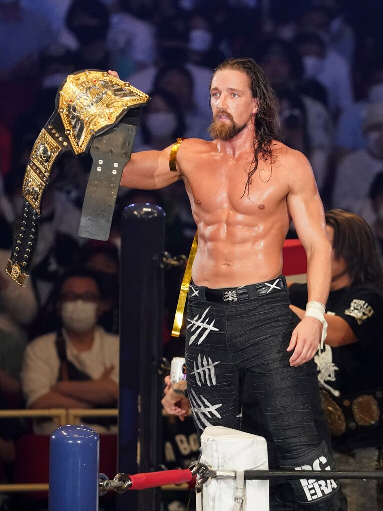 同じく6月12日の大阪城ホール。ジェイ・ホワイトがオカダ・カズチカからIWGP世界ヘビー級王座を奪取した