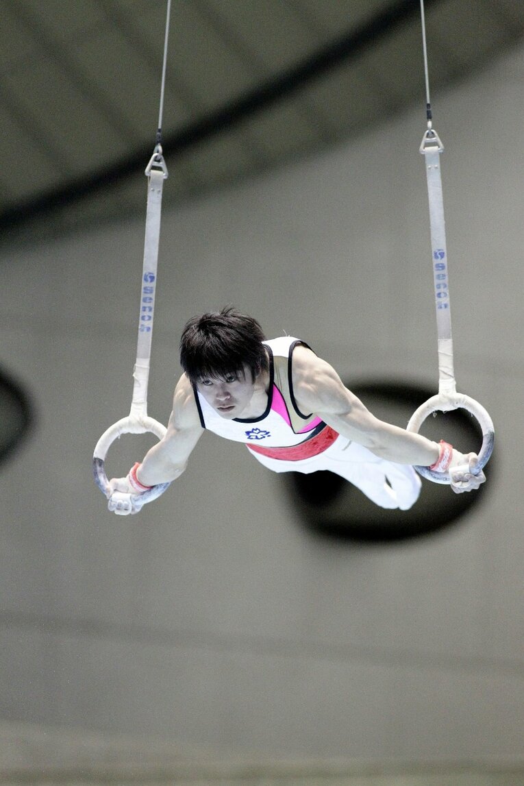 内村航平 ／ photograph by Sports Graphic Number