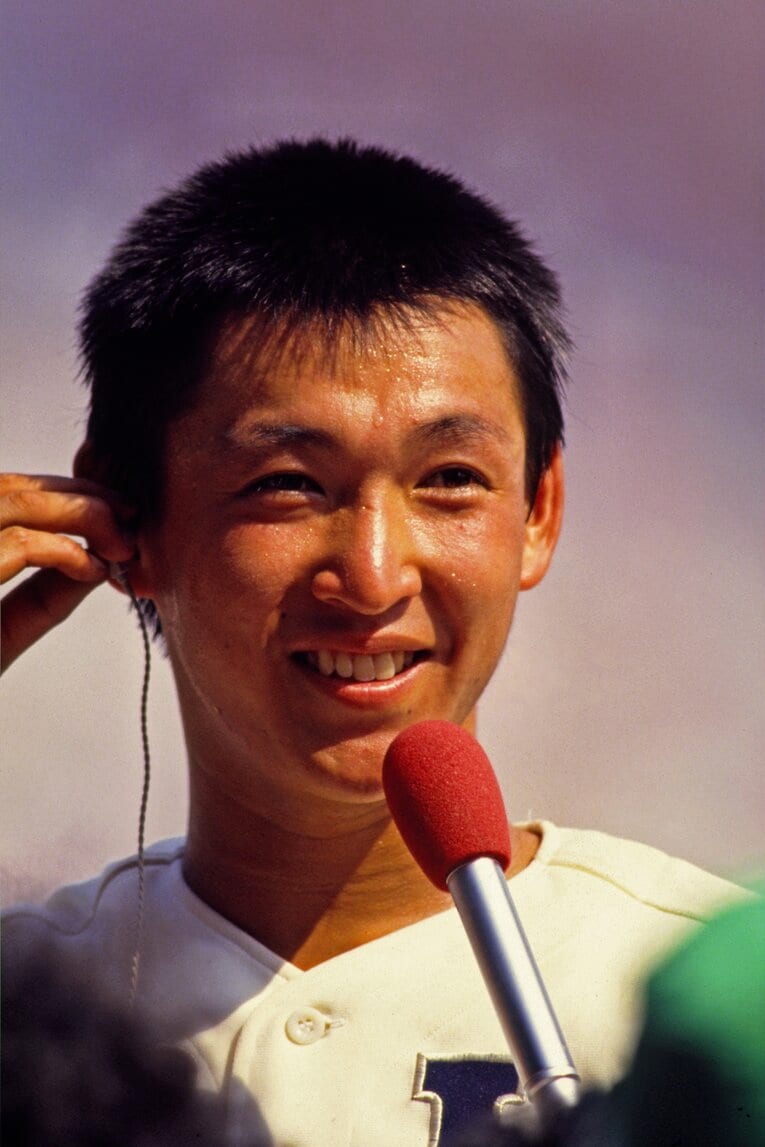 1987年の3年時、PL学園唯一の春夏連覇を達成した　©Katsuro Okazawa／AFLO