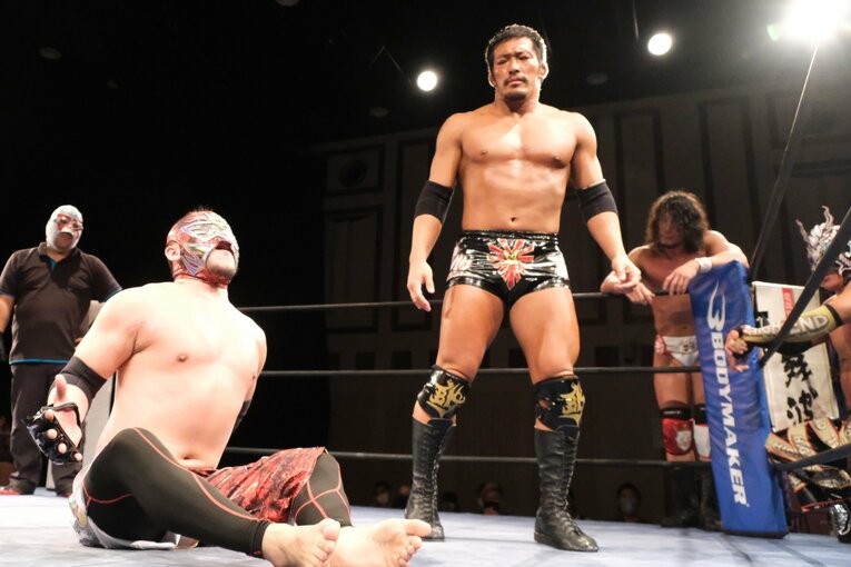 〈米軍基地で試合も〉沖縄唯一のプロレス団体『琉球ドラゴンプロレス』って何？ リングネームはグルクンマスク、首里ジョーなど(38)