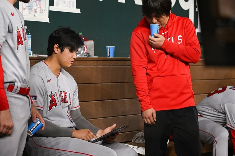 勉強中の大谷　©Nanae Suzuki