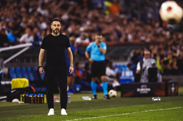 三笘が所属するブライトンのデ・ゼルビは欧州で注目を集める指導者に飛躍した　©Kiichi Matsumoto