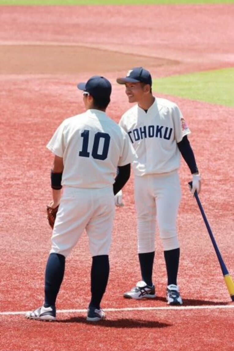 現在は東北福祉大で学生コーチを務める音野。高校時代もノッカーを務めた／本人提供