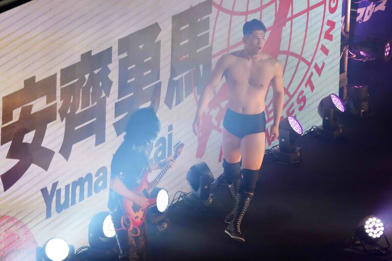 2022年9月18日、日本武道館。永田裕志とのデビュー戦に臨んだ安齊勇馬