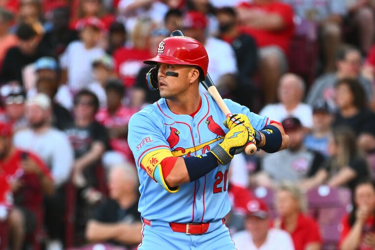 ヌートバー。打撃グローブにイナズママーク。ブルースボルト製のものだ　©Getty Images