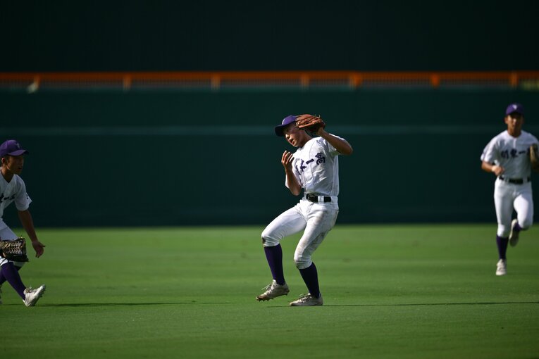 ショートの市川は浜風を読まなければならない甲子園で、堅守を見せている　©Hideki Sugiyama