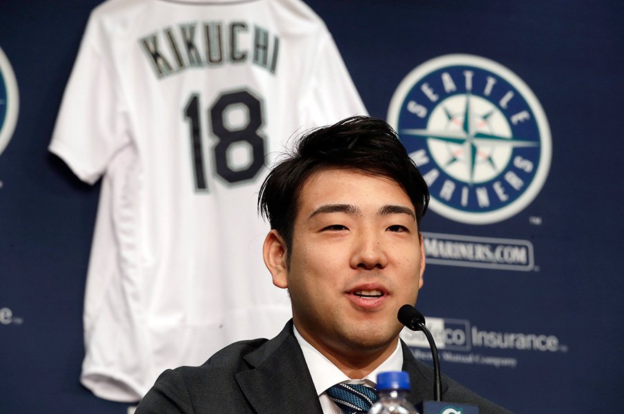 イチローに魅入った菊池雄星少年。「雲の上の存在」がチームメイト。<Number Web> photograph by AFLO