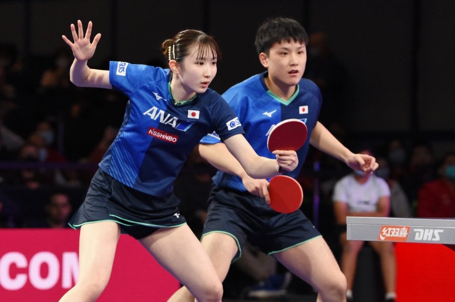 世界選手権で2つの銀 女子 も 混合 も得意種目 卓球 早田ひながダブルスで力を発揮できるワケ 卓球日本代表 Number Web ナンバー