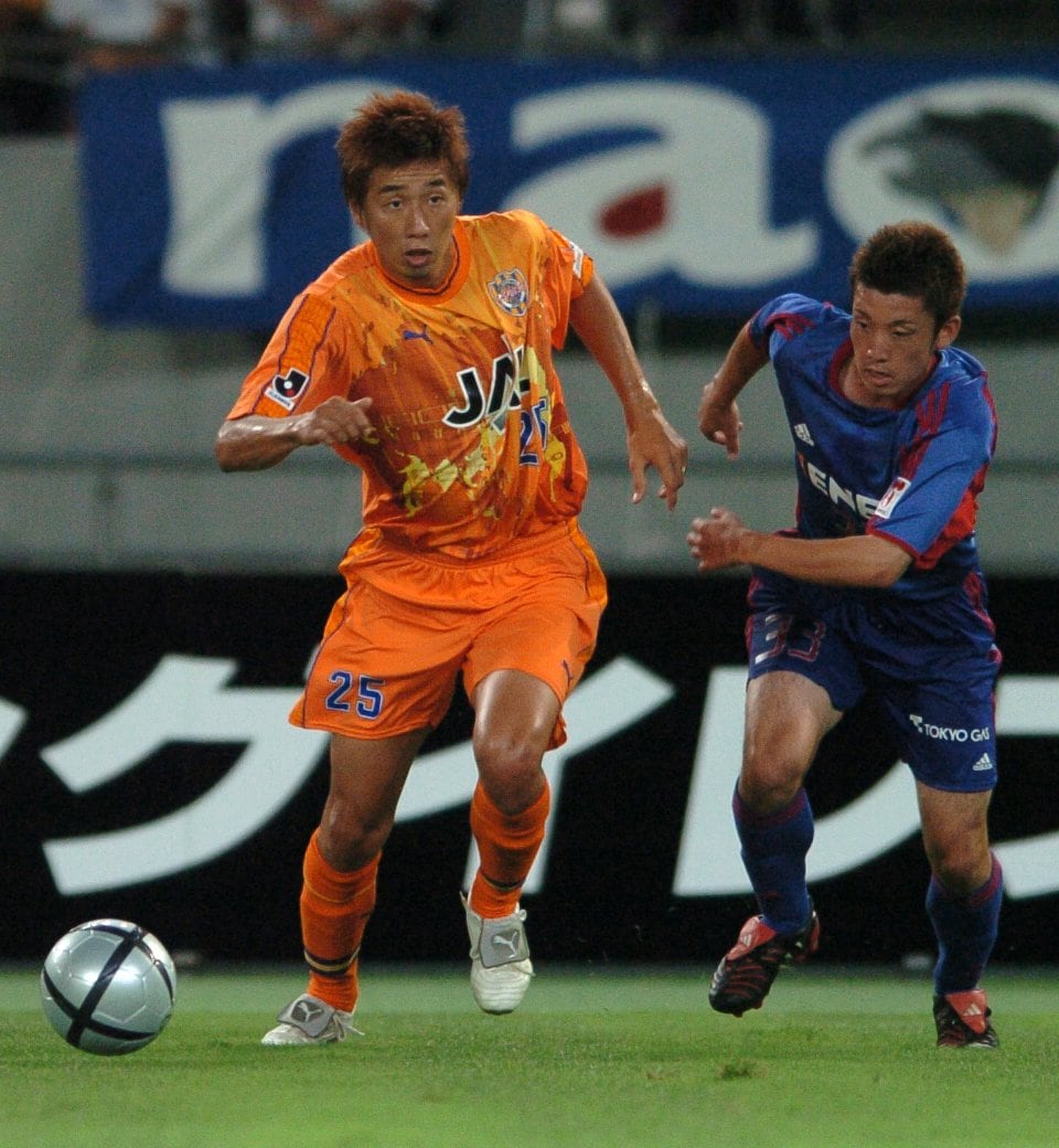 2003年以後は、慢性的な膝の痛みを抱えながらプレーを続けた　©Etsuo Hara/Getty Images