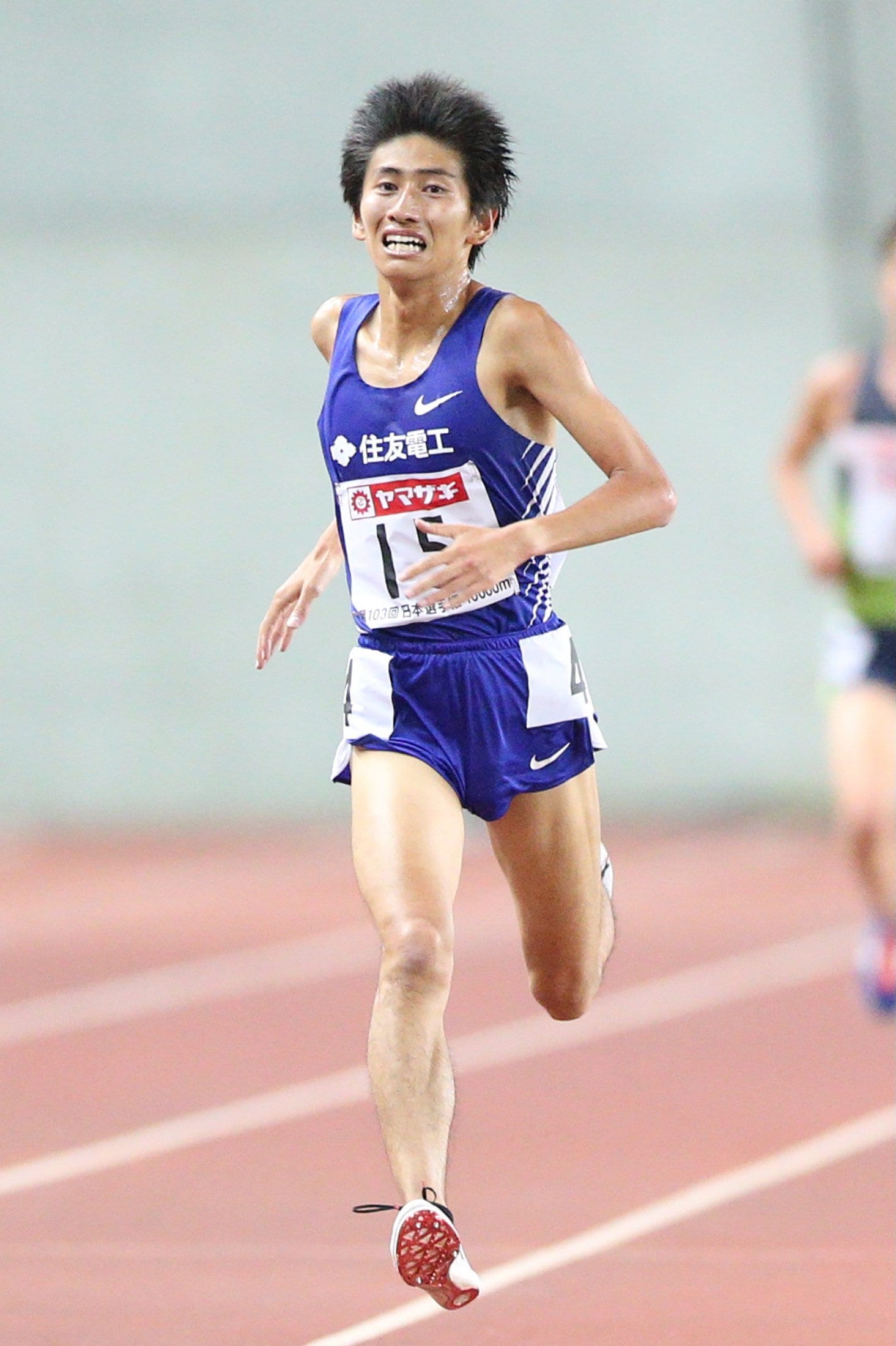 日本選手権10000mで力走する田村　©JIJI PRESS